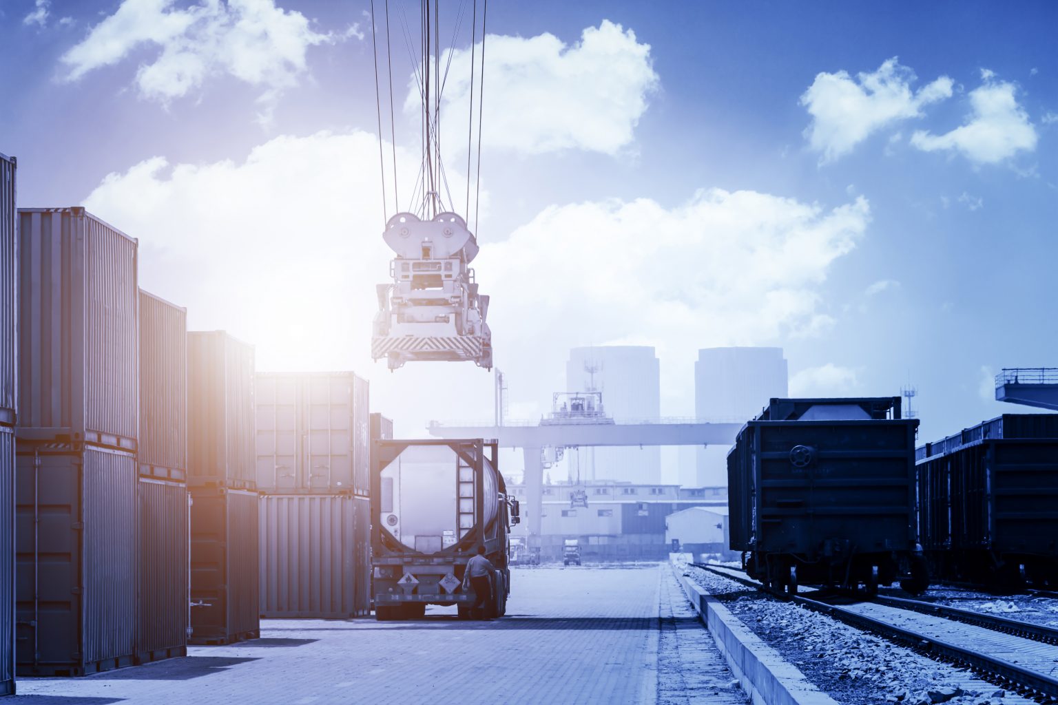 4 Differences between FCL (Full Container Load) and LCL | Blog