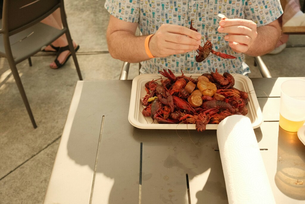 Build a Crawfish Booth Using Cheap Shipping Containers