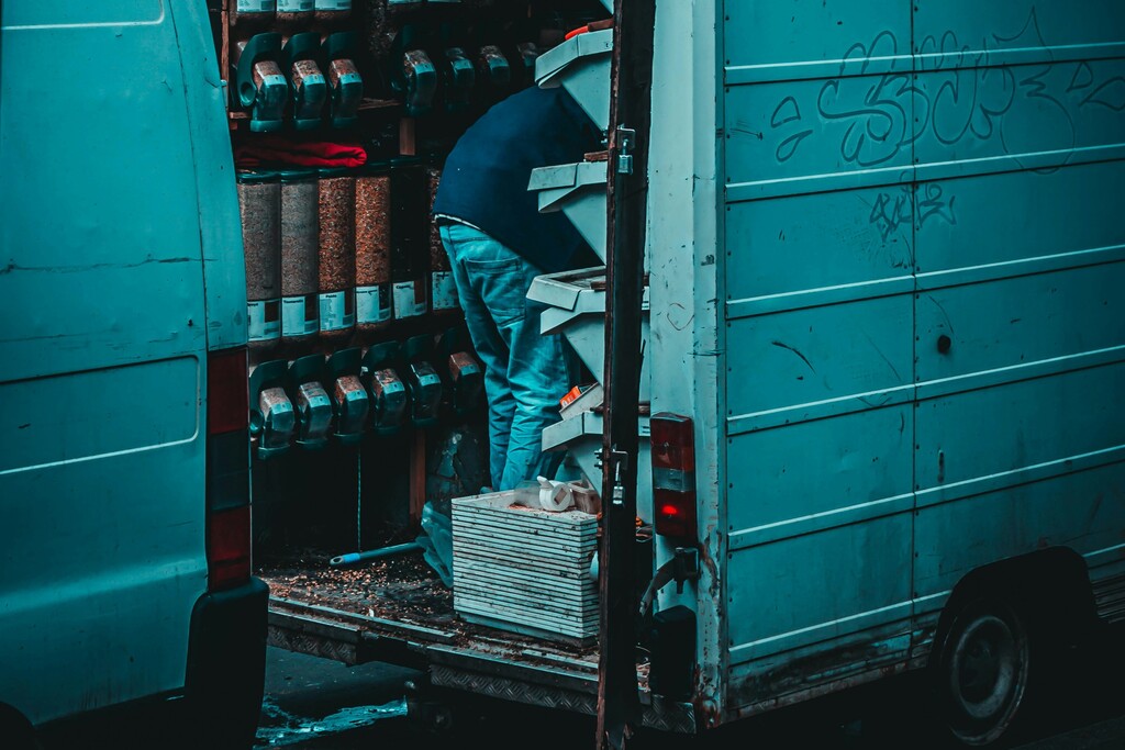 Food storage container