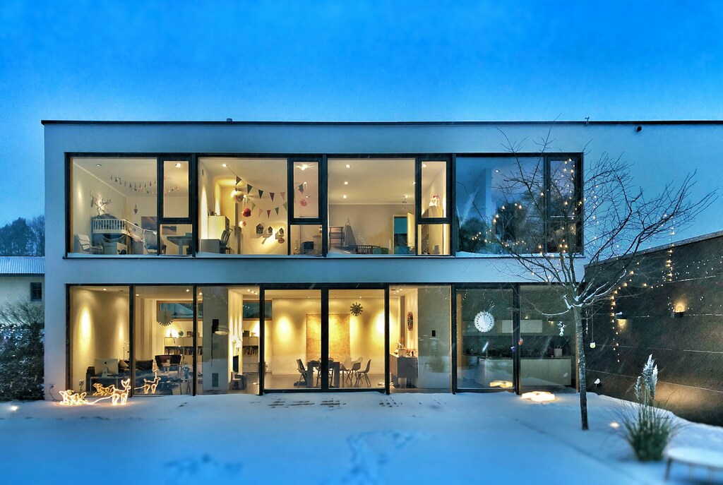 Container Home Plans: Tips to Stay Warm During Winter