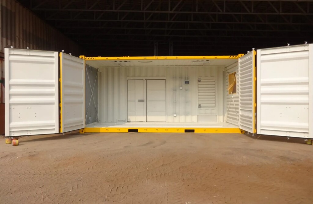 Generator 20 foot Container