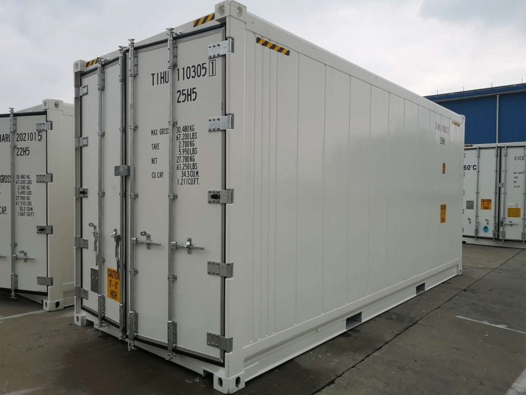 20' high cube insulated container