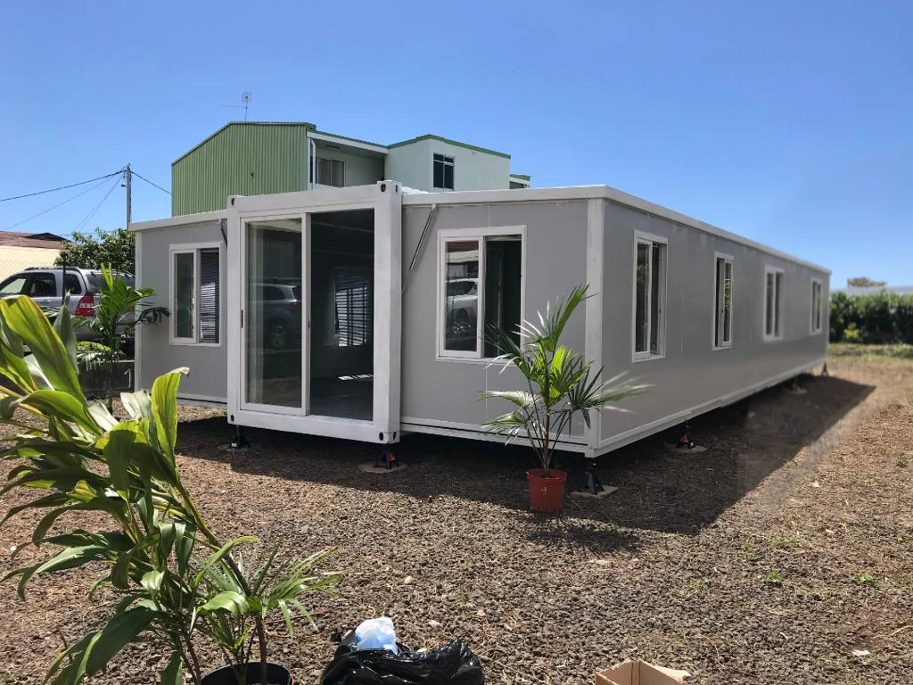 container homes in Miami Beach