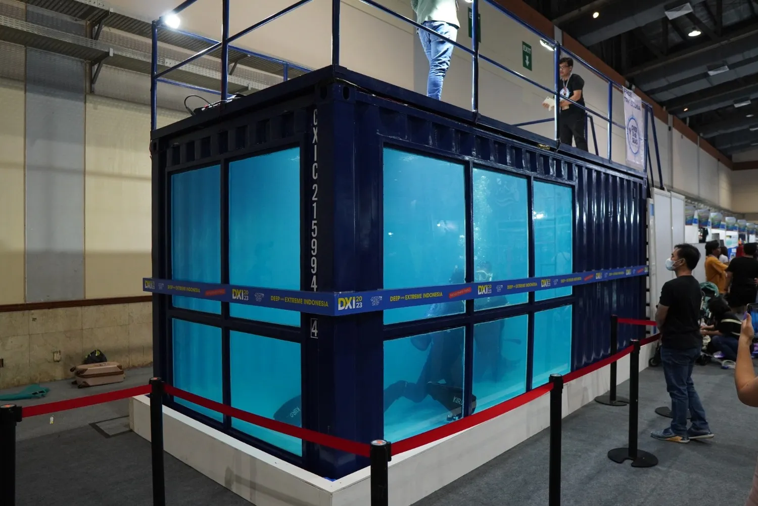 20' Scuba Tank