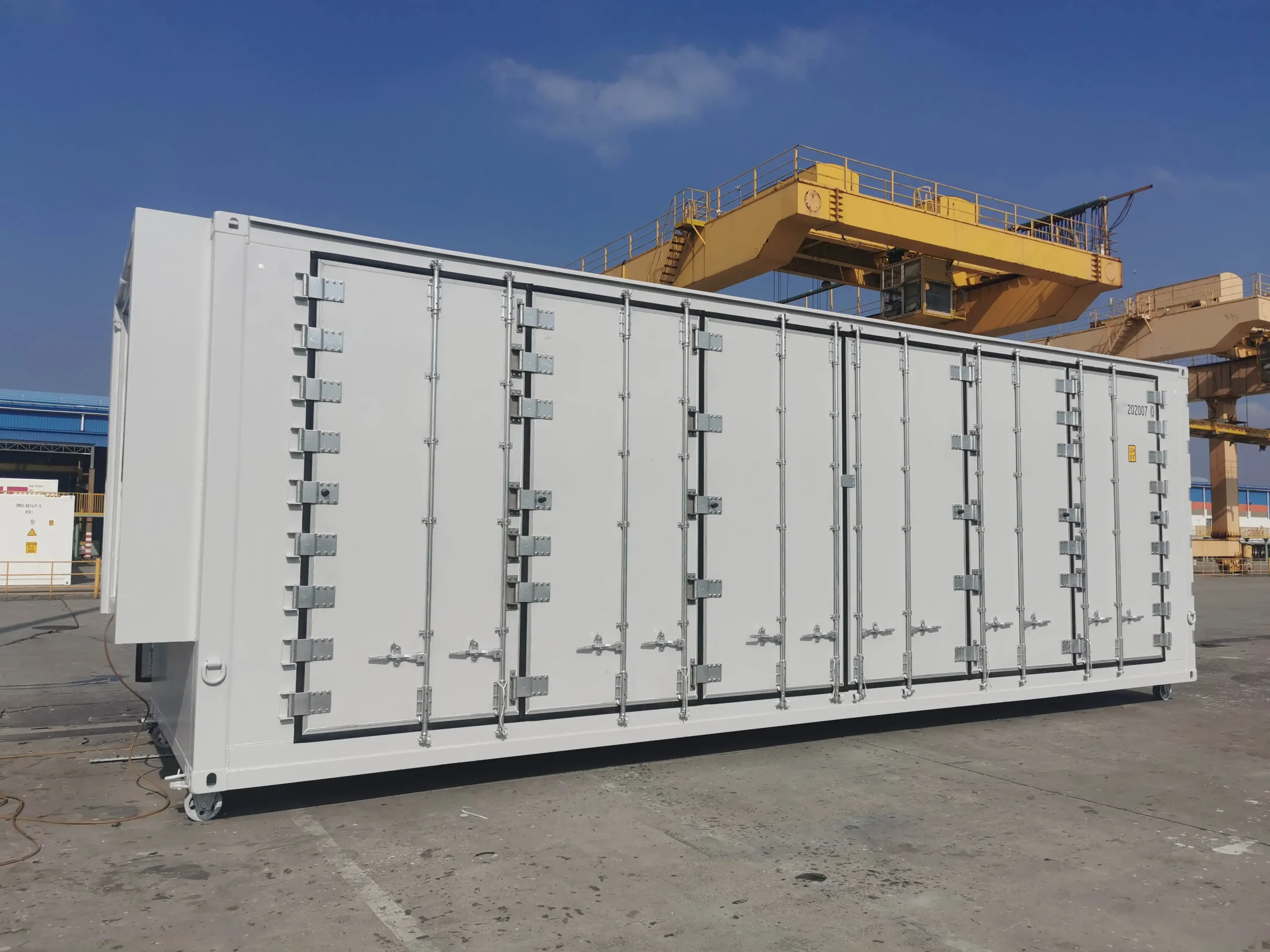 32' RH Container